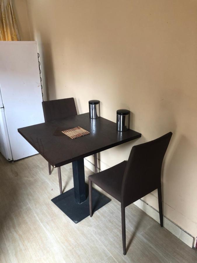 Tatys Homestay Dár Al-Szalám Kültér fotó