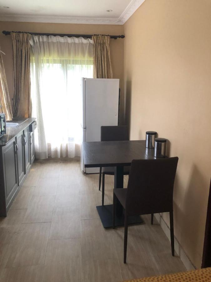Tatys Homestay Dár Al-Szalám Kültér fotó